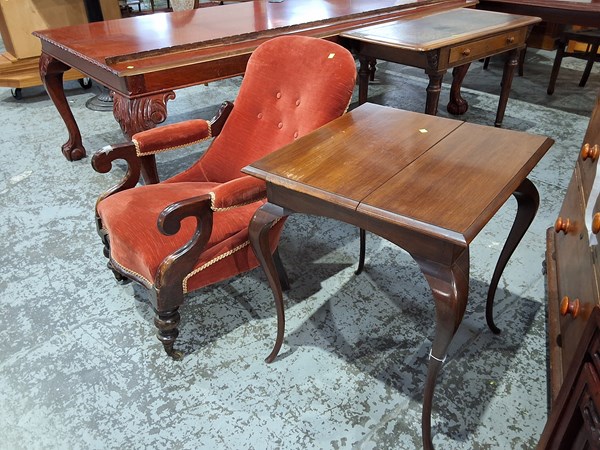Lot 78 - ARMCHAIR AND LAMP TABLE