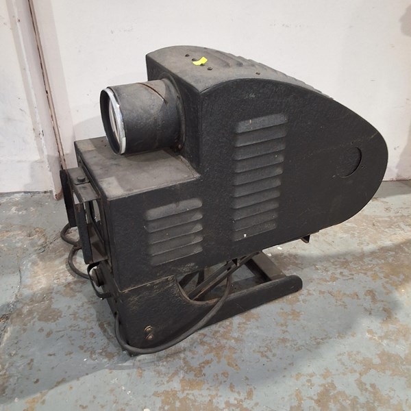 Lot 193 - SLIDE PROJECTOR