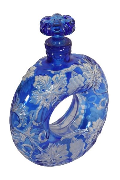 Lot 117 - STEVENS AND WILLIAMS OVERLAY GLASS DECANTER