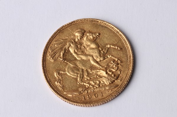 Lot 1059 - GOLD COIN