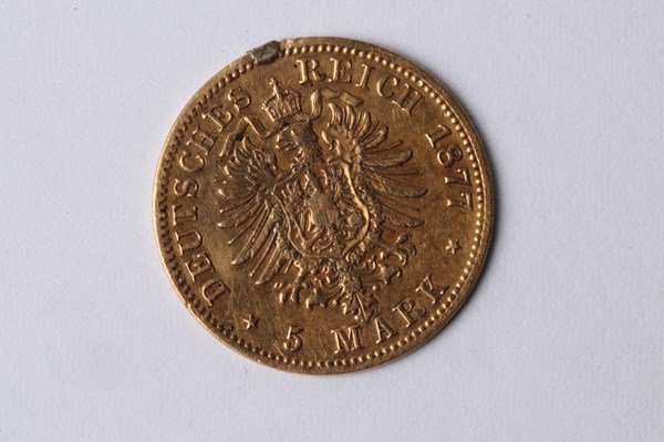 Lot 1054 - GOLD COIN