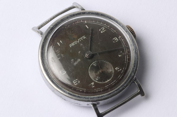 Lot 1062 - PROVITA WRIST WATCH