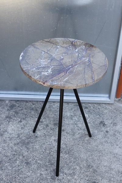 Lot 311 - SIDE TABLE