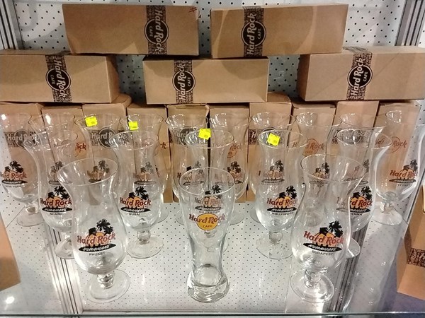 Lot 1265 - HARD ROCK CAFE GLASSES