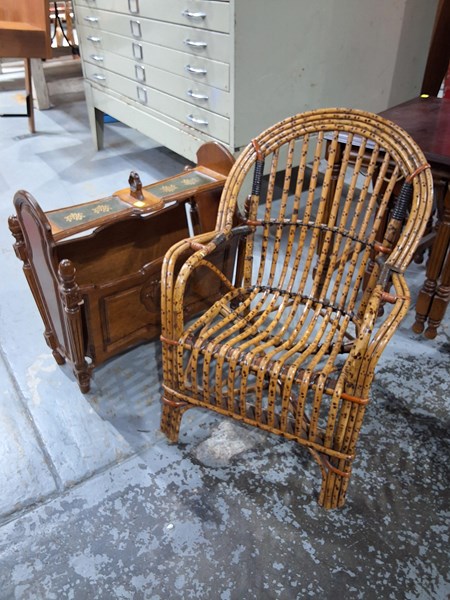 Lot 138 - MAGAZINE RACK AND CHILDS CHAIR