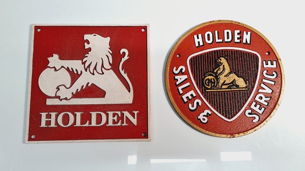 Lot 1233 - HOLDEN PLAQUES