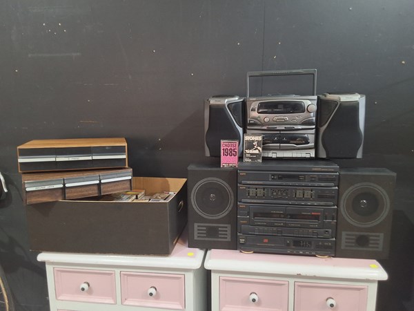 Lot 380 - AUDIO PACKAGE