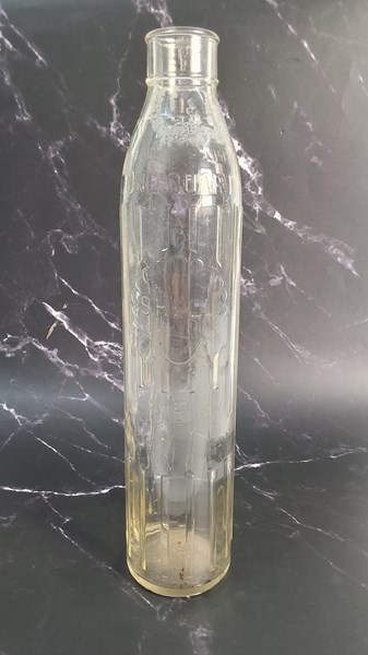 Lot 1273 - SHELL OIL BOTTLE