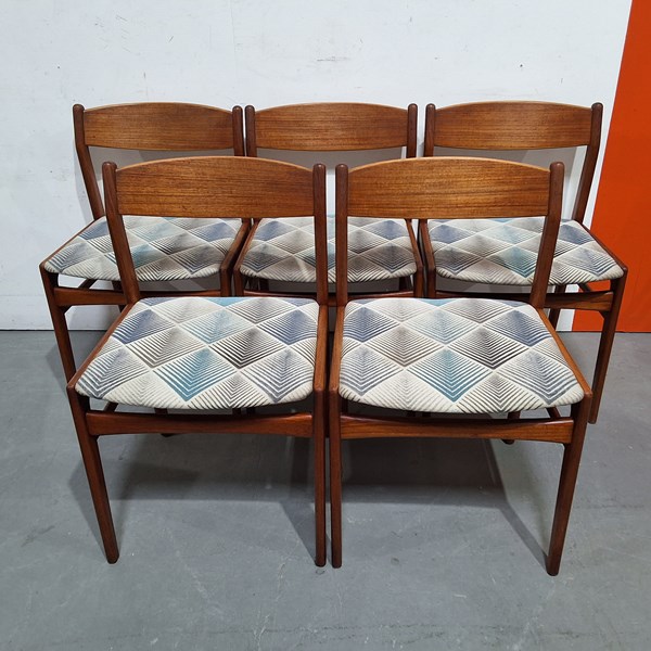 Lot 339 - DANISH DINING CHAIRS