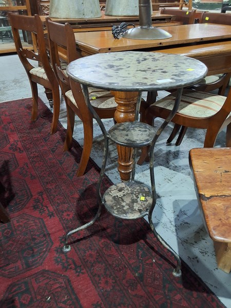 Lot 116 - GARDEN TABLE