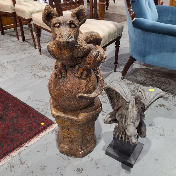 Lot 364 - GARDEN STATUES