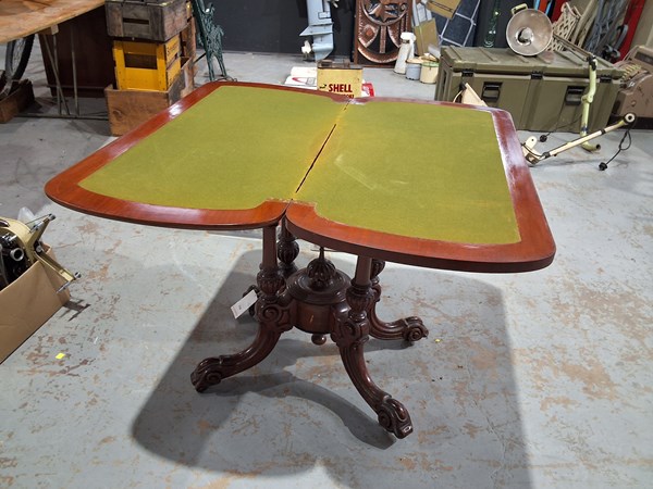 Lot 16 - GAMES TABLE