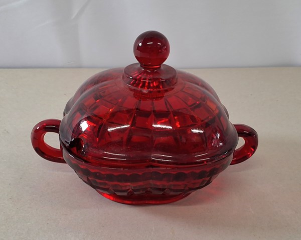 Lot 1226 - RUBY GLASS PRESERVE DISH