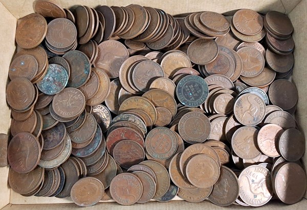 Lot 1073 - COPPER COINS