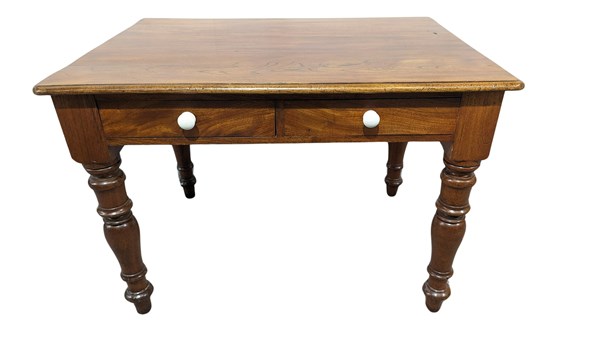 Lot 90 - GERMANIC DESK