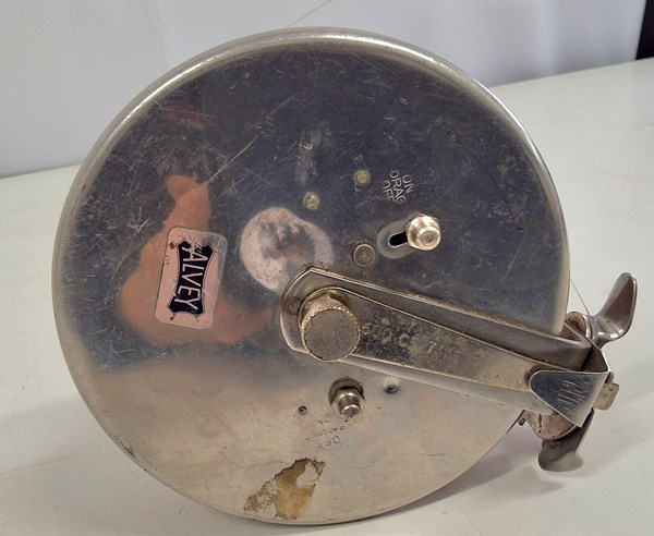 Lot 1339 - FISHING REEL