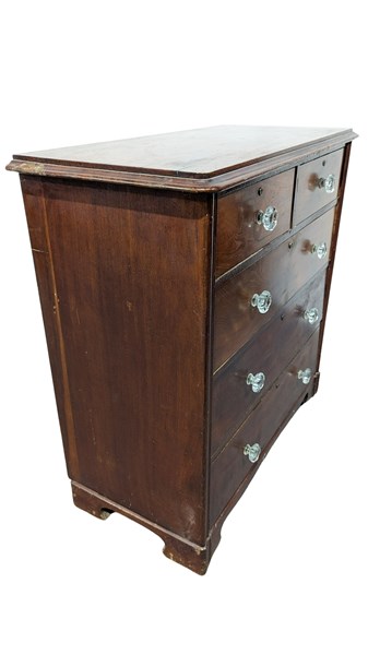 Lot 32 - SCHAEDEL CEDAR CHEST OF DRAWERS