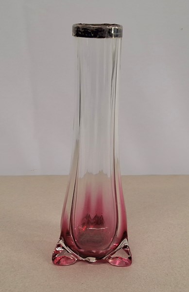 Lot 1189 - SILVER RIMMED GLASS VASE