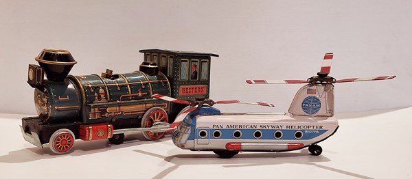 Lot 1443 - TIN TOYS