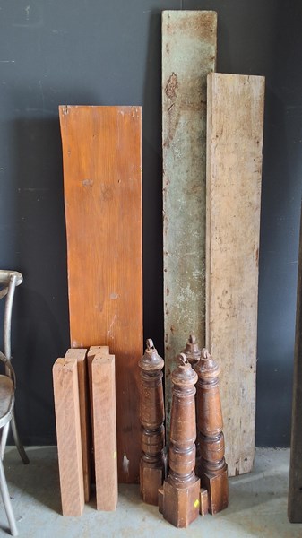 Lot 366 - TIMBER SLABS & PIECES