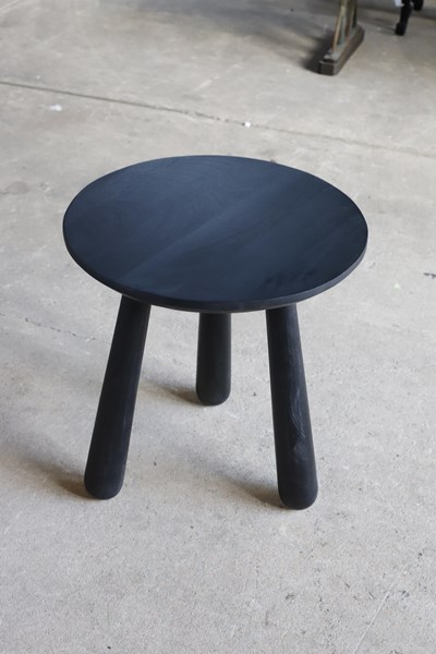 Lot 93 - SIDE TABLE