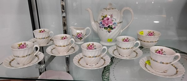 Lot 1461 - TEA SERVICE