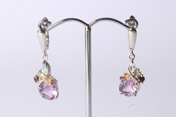 Lot 1058 - SILVER GEMSTONE EARRINGS