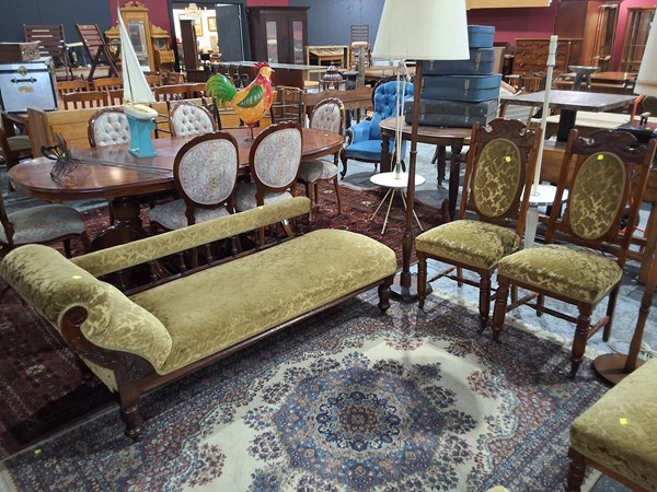 Lot 158 - CHAIRS & SIDE CHAIRS