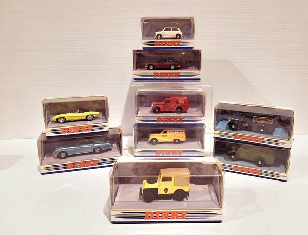 Lot 1427 - DINKY COLLECTABLE CARS