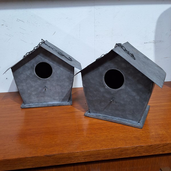 Lot 232 - STEEL BIRD HIDES