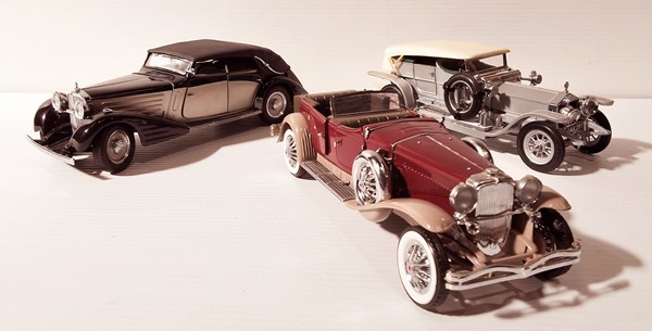 Lot 1234 - COLLECTABLE CARS