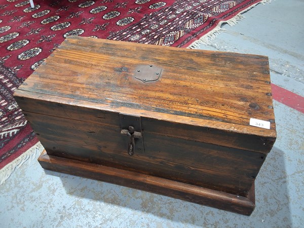 Lot 343 - TIMBER BOX