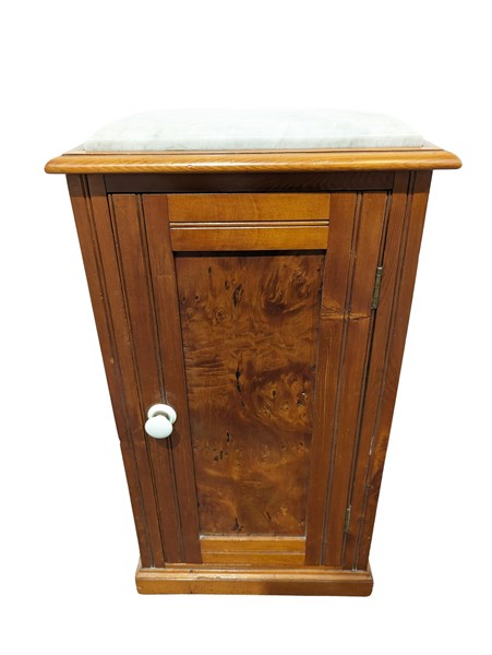 Lot 56 - POT CUPBOARD