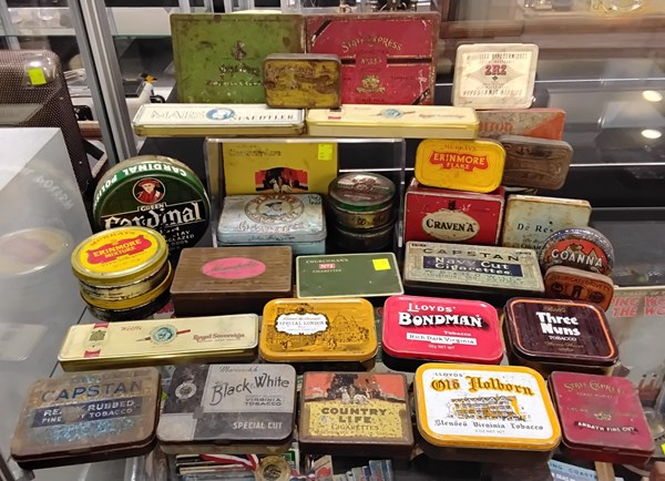 Lot 1315 - TOBACCO TINS