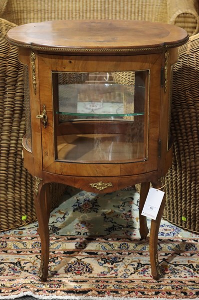 Lot 83 - FRENCH CURIO CABINET