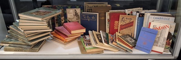 Lot 1125 - A COLLECTION OF BOOKS