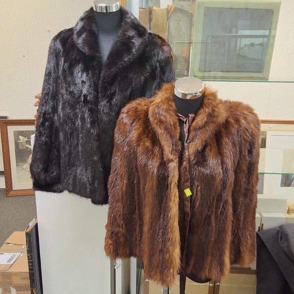 Lot 1182 - FUR GARMENTS