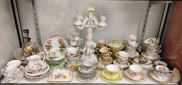 Lot 1310 - ASSORTED FLORAL CHINA