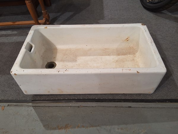 Lot 343 - BUTLERS SINK