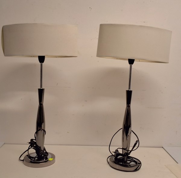 Lot 1239 - TABLE LAMPS