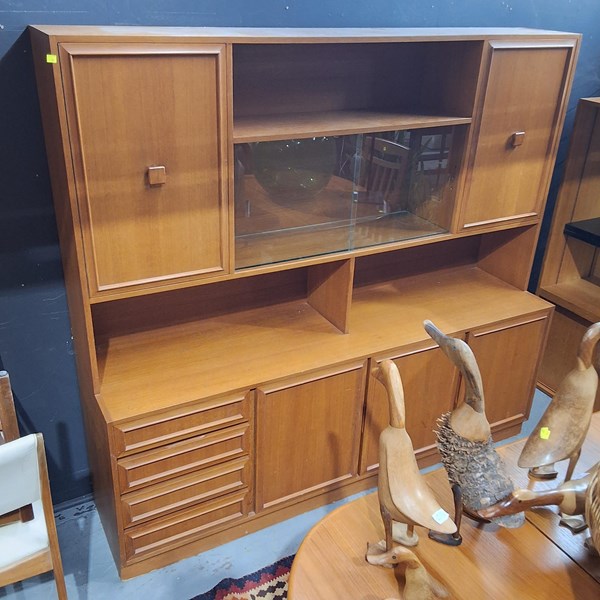 Lot 306 - MID CENTURY DRESSER