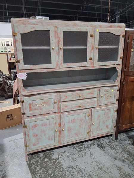 Lot 187 - KITCHEN DRESSER