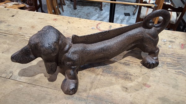 Lot 202 - BOOT SCRAPER