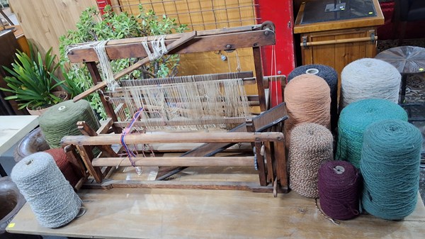 Lot 343 - WEAVING LOOM