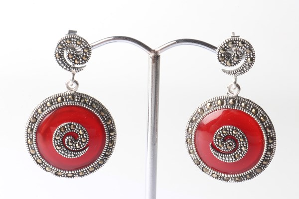 Lot 1017 - SILVER EARRINGS