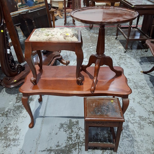 Lot 187 - TABLES AND STOOL