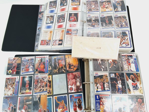 Lot 1180 - BASKETBALL CARDS