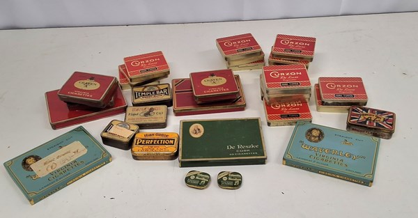 Lot 1300 - COLLECTABLE TINS