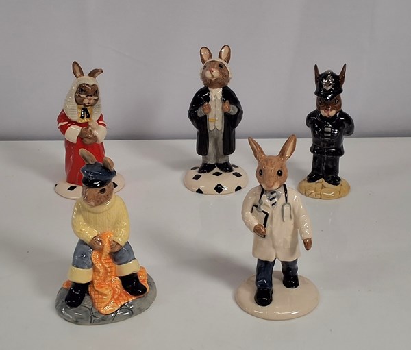 Lot 1166 - BUNNYKINS FIGURINES