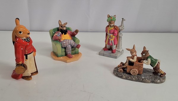 Lot 1168 - BUNNYKINS FIGURINES